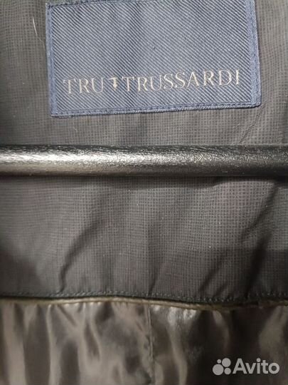 Пуховик trussardi. Мужской. 50