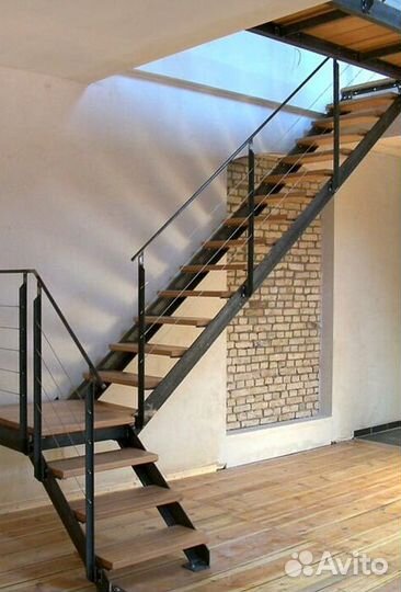 Металлокаркасов лестниц Изготовление