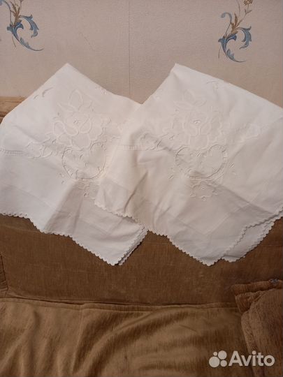 Наволочка 70х70 белая с шитьем