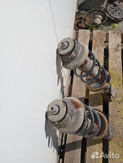 Стоики передние Nissan almera g15