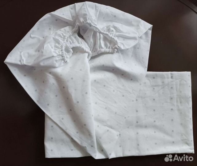 Простыни детские, новые, на резинке