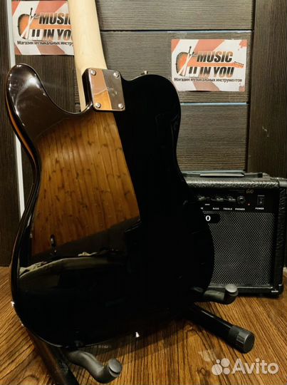 Электрогитара + комбик + ремень (комплект)