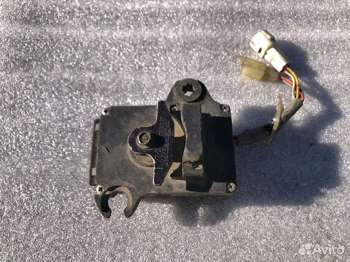 Kawasaki ZX6R 636 05 06 сервопривод