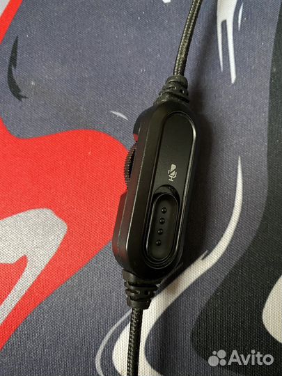 Игровые наушники