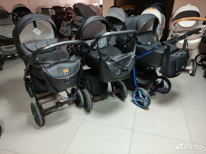 Коляска из Экокожи