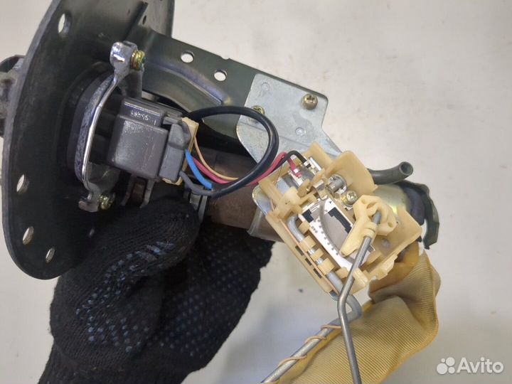 Насос топливный электрический Toyota Corolla E11