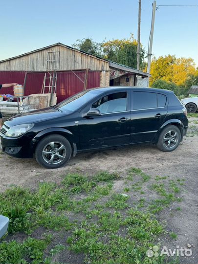 Opel Astra 1.8 МТ, 2010, 205 000 км