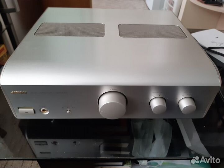 Усилитель Victor AX-V1 с пультом