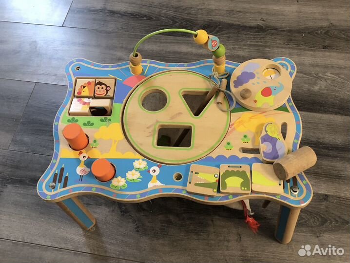 2 самоката, Желтая машина, 2 грузовика