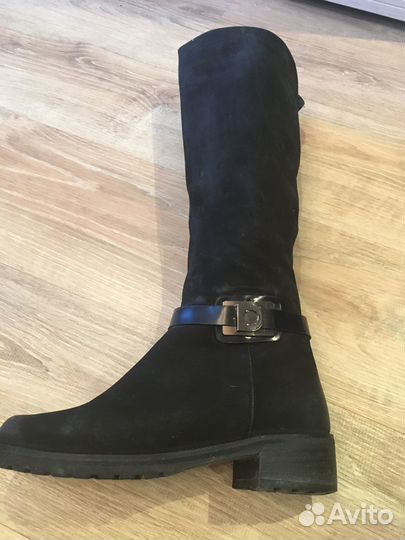 Зимние женские сапоги 38