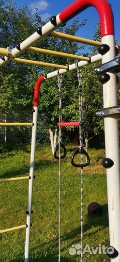 Детская спортивная игровая уличная площадка