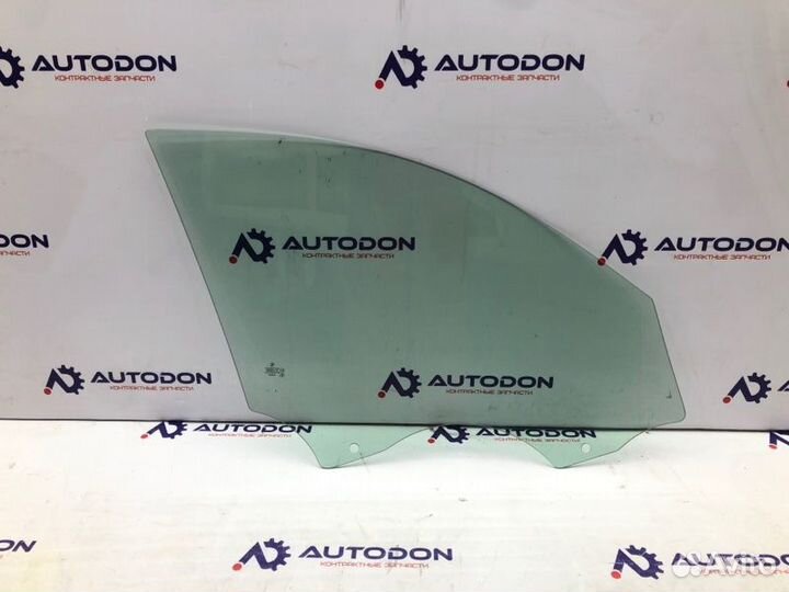 Стекло двери переднее левое Bmw 3-Series E90