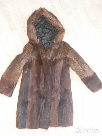 Продам шубу из нутрии