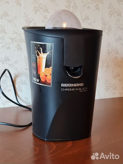 Соковыжималка для цитрусовых Redmond RJ-903