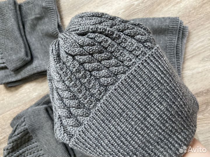 Комплект шапка и шарф