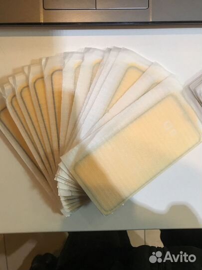 Защитное стекло на iPhone 12 pro