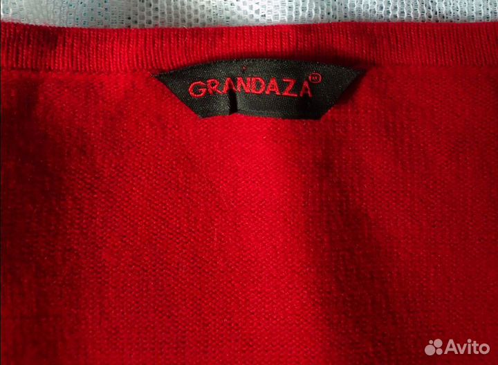 На доставке Безрукавка женская трикотаж