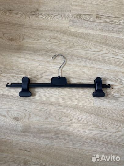 Вешалки с прищепками 33шт