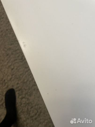 Письменный стол IKEA micke белый