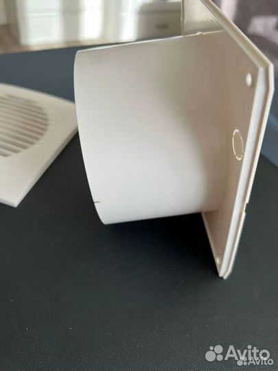 Вентилятор вытяжной 125