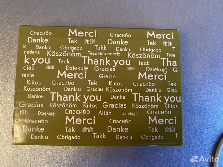 Аккумуляторы Power Bank от yves rocher