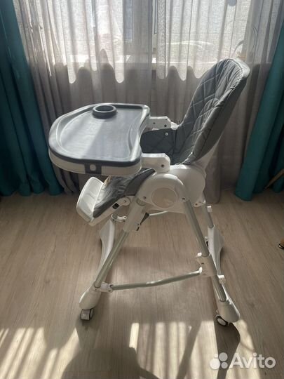 Детский стульчик для кормления