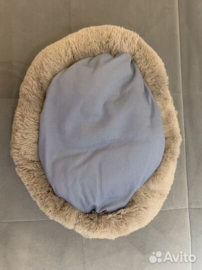 Лежанка для кошек и собак