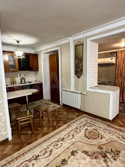 3-к. квартира, 101 м², 1/4 эт.