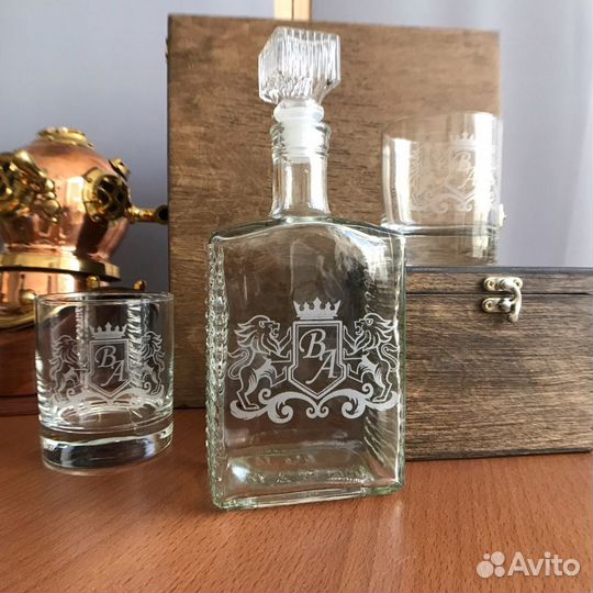 Графин с гравировкой