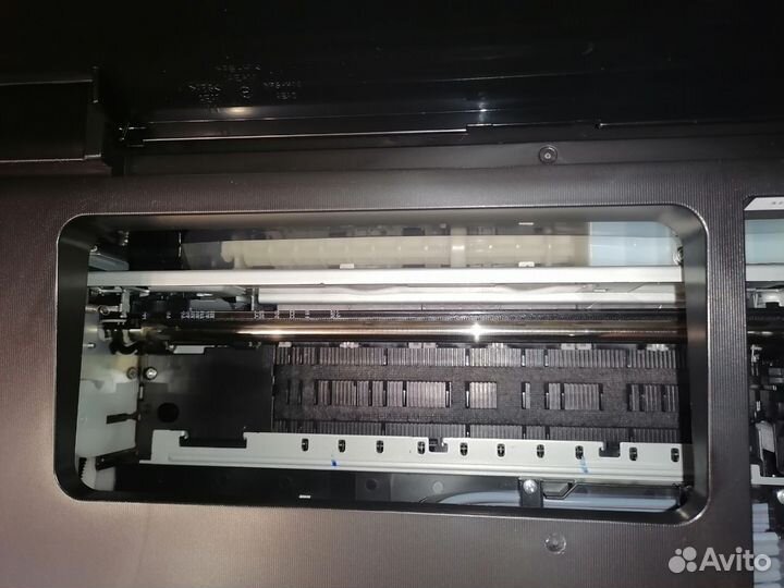 Epson L800 струйный принтер в идеальном состоянии