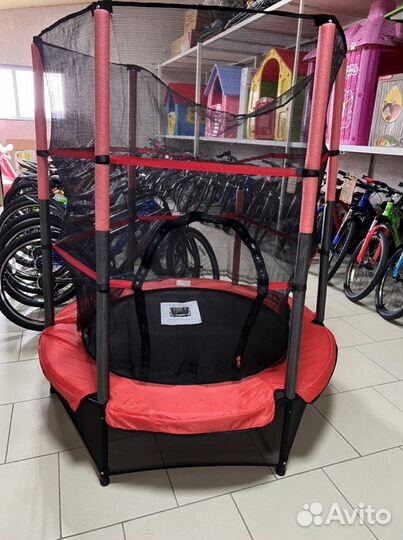 Батут с защитной сеткой 5 футов 144см (2022г.в)