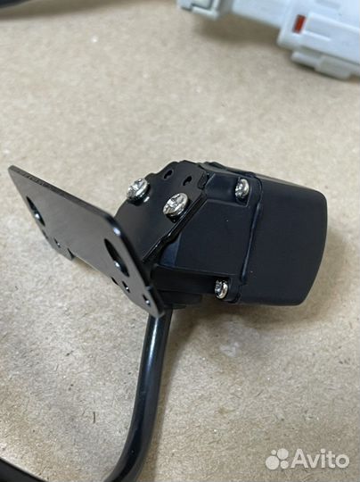 Камера заднего вида Hyundai Santa Fe 3 новая