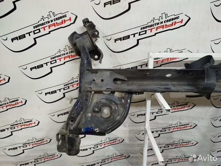 Балка подвески задняя nissan cube march micra note AK12 BK12 BZ11 E11 K12 YK12 YZ11 ZE11 задняя 2WD
