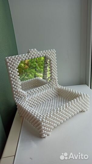 Шкатулка из бусин