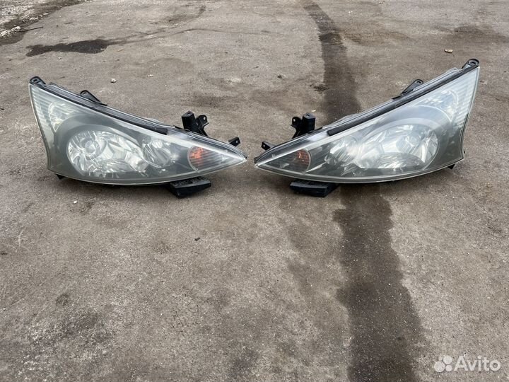 Фары ксенон Грандис оригинал