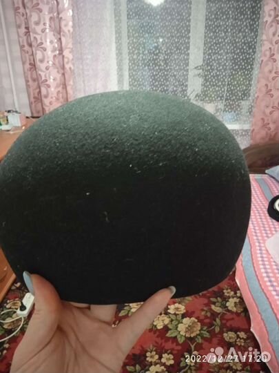 Берет фетровый