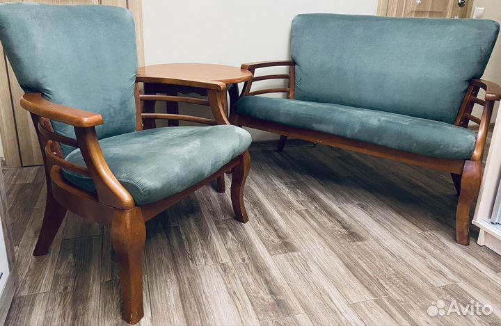 Малазийская мебель диван, кресло и столик