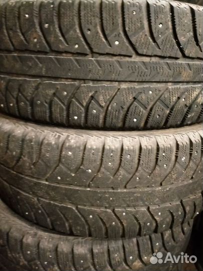 Bridgestone Ice Cruiser 5000 225/60 R17