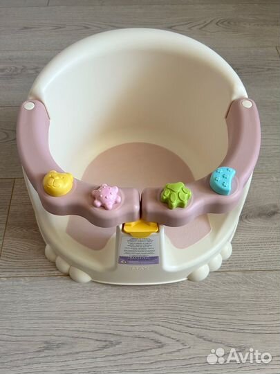 Стульчик для купания с раздвижным поручнем