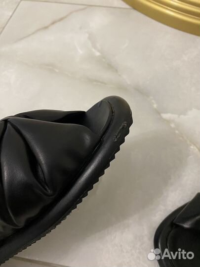 Шлепки balenciaga 38