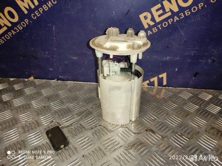 Топливный насос (бензонасос) Renault Fluence седан