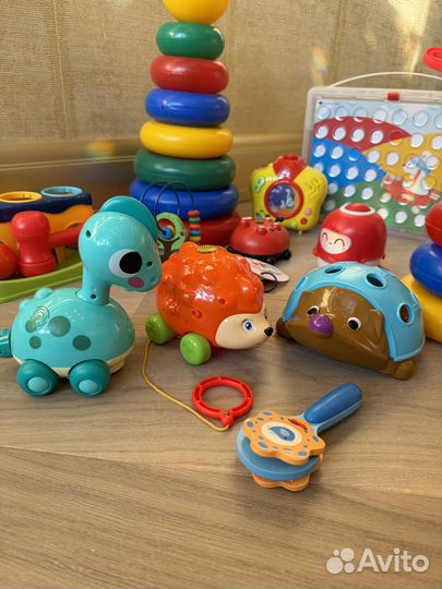 Развивающие игрушки пакетом