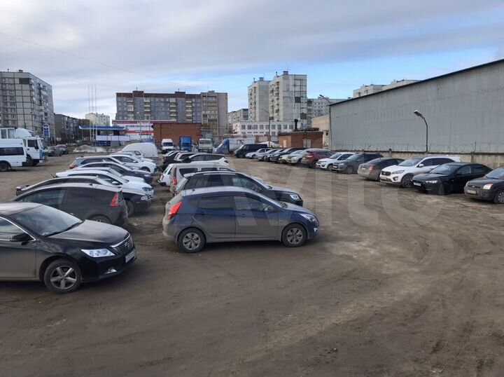 Машиноместо, 30 м²