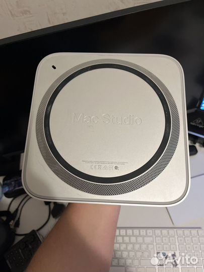Apple Mac studio m1 max 2022 512, 32