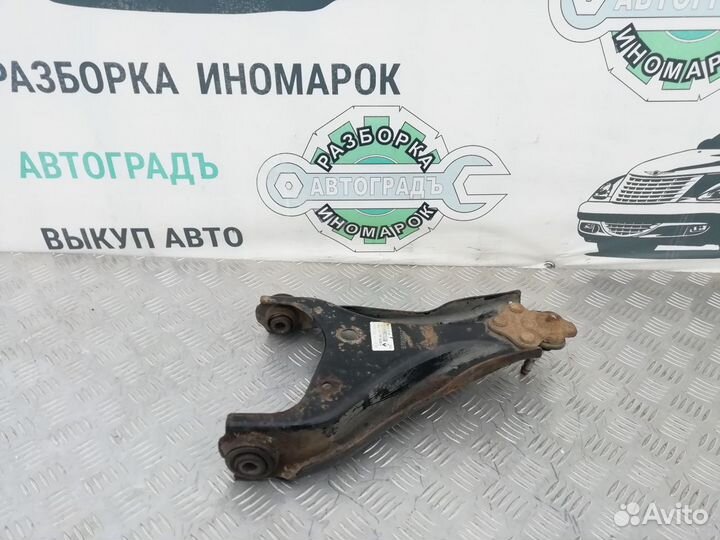 Рычаг передний левый Renault Duster 2013г