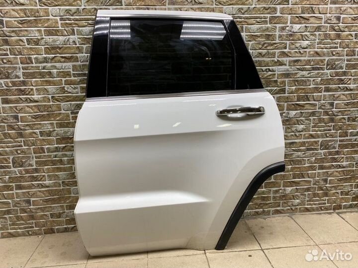 Дверь задняя левая Jeep Grand Cherokee