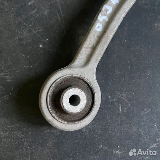 Рычаг передний левый верхний Audi Q5 (8R) 2008-201