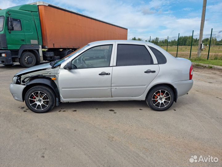 LADA Kalina 1.6 МТ, 2008, 132 000 км