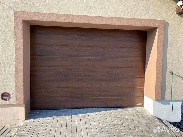 Ворота гаражные с установкой