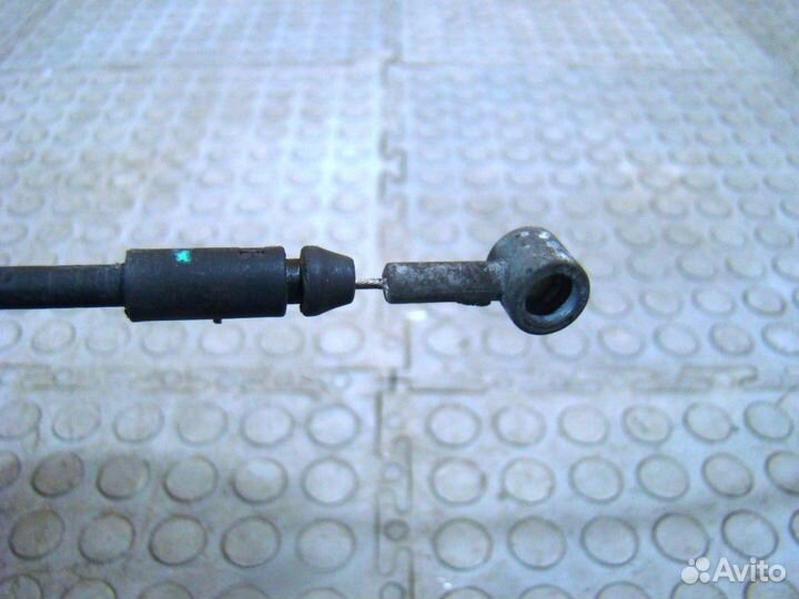 Hyundai ix35 Трос открывания капота